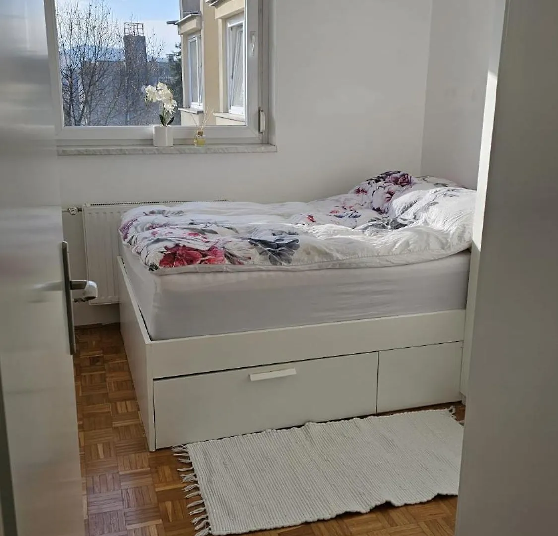 Apartment Green Deluxe Ljubljana Slovenia